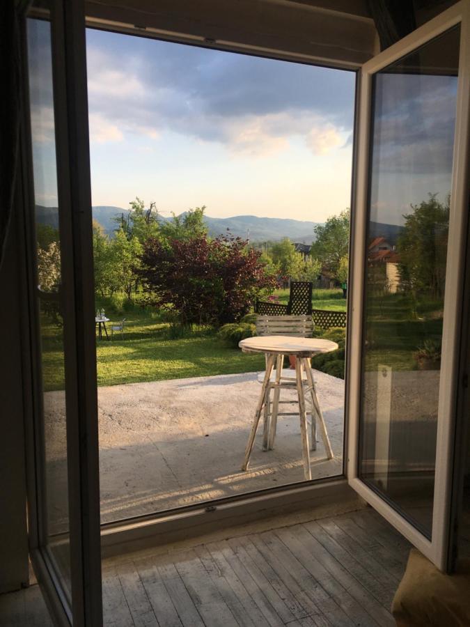 Apartament Mala Oaza Čačak Zewnętrze zdjęcie